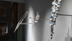 Rare Tiffany jewelry and gemstones arrive at Crystal Bridges