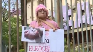 Paciente con cáncer de mama reclama acceso a un medicamento