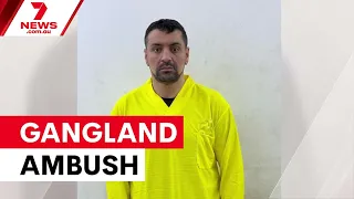 Melbourne gangland shooting leaves underworld figure critical | 7NEWS