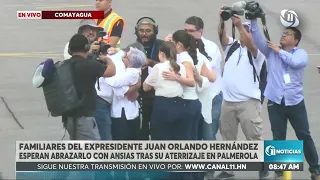 “Fue agua bendita”: el gesto de doña Elvira al reencontrarse con su hijo Juan Orlando Hernández