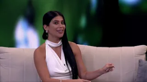 Javier Cardona, la nueva promesa de la música popular que conquista escenarios | Salió el Sol