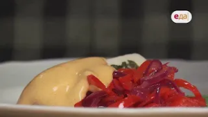 Треска с соусом сабайон, кремом из шпината и болгарским перцем | Дежурный по кухне