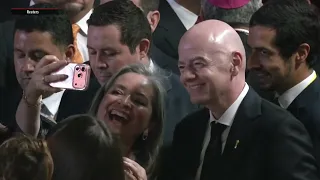 FIFA boss Infantino in attendance for De La Espriella inauguration