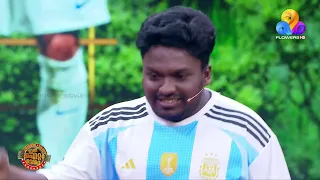 ഇതിലും ചെറിയ അമ്മയുണ്ടോ...😂