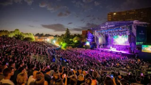 El festival Noches del Botánico 2026 presenta el cartel completo de su décima edición