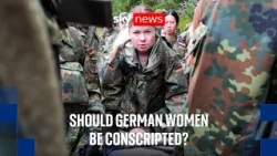 The German army is getting ready for a possible Russia threat: should there be more female recruits?