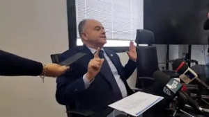 NICOLA GRATTERI: "Se ridirei frasi sul REFERENDUM? Certamente. Non è un voto sul governo"