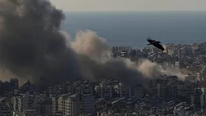 Израиль атакует "Хезболлах". Премьер-министр Ливана запретил военную деятельность группировки