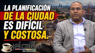 Hipólito Gómez asegura que la planificación de la ciudad no es tan fácil como se puede pensar.