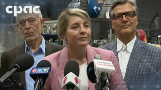 La ministre Mélanie Joly s’adresse aux journalistes à Laval – 3 septembre 2026