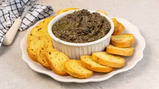 Homemade olive tapenade: the Mediterranean appetizer ready in 5 minutes