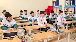 Urgently complete the restructuring of the vocational education network.
