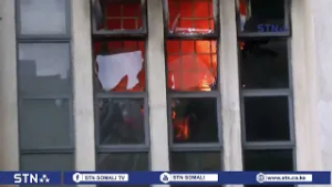 WAR DEGDEG AH: Waxaa wili Gubanaya dhismaha Yare plaza ,