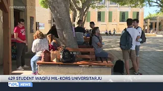 429 student waqfu mill-kors universitarju