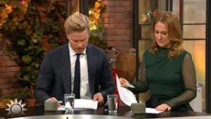 Därför görs ringar av mensblod | TV4 Nyheterna | TV4 & TV4 Play