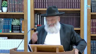 יש דין ויש דיין: סיפורו של המלך מנשה - הכנה לראש השנה | הרב ראובן פיירמן
