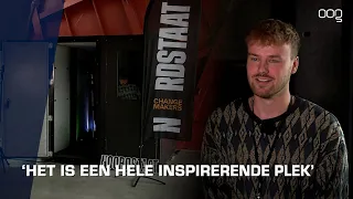 Hiphopproducers maken muziek in Groninger Museum