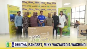 BANGBET, MIXX BY YAS WATOA ZAWADI KWA WASHINDI WAO
