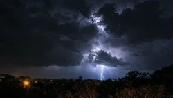 Storms move toward Central and the SEN remains on alert