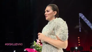 EKSKLUZIVno - Nina Badrić "pokorila Sava centar": Pop diva oduševila beogradsku publiku