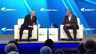 Putin minaccia: "In caso di attacco contro di noi inevitabile l'uso di tutte le armi disponibili"