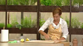 pt9   Pastry board cleaning hack 5000065