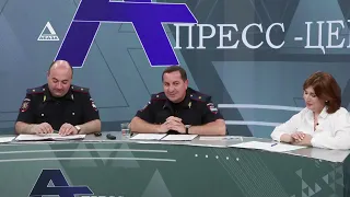 О свободном ношении оружия, наркобизнесе и эвакуации машин рассказал Роберт Киут