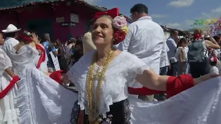 Over 1,500 people participate in the Coatepec Jarochódromo