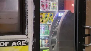 Thieves target ATMs across Chicago, including Lincoln Park and Logan Square