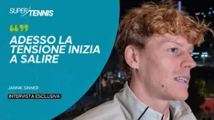 Sinner commenta la vittoria nel derby con Darderi all'Australian Open