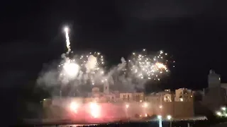 Termoli, the breathtaking spectacle of the Swabian Castle fire - 08/16/2026