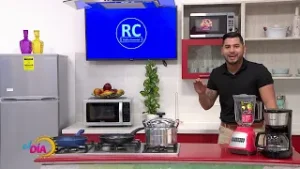 MENCION ROBLETO COMERCIAL 081024