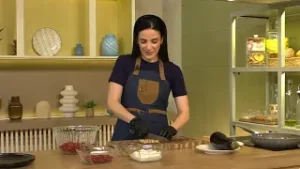 Առավոտ լուսո (խոհանոց). սմբուկով և տավարի մսով աղցան