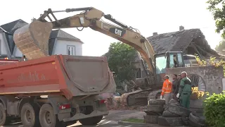 Búranie mestskej budovy na Bernolákovej 9