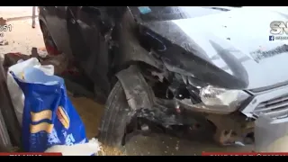 Car crashes into a fruit shop in Ñemby