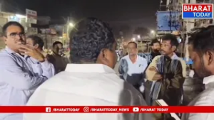 సూర్యపేట:  తిరుమలగిరిలో BRS ఫ్లెక్సీల తొలగింపు | రాజకీయ ఉద్రిక్తత...| BT 