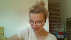 Bindungstraumata und ihre Auswirkungen  | „Psychologisch“ mit Julia Axer