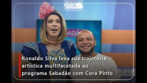 Ronaldo Silva leva sua trajetória artística multifacetada ao programa Sabadão com Cora Pinto