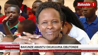 Agabuutikidde   Okwetegekera okulongoosa okw'obuwaze  Ba Ssentebe basisisnkanye  Basonze ku binaagob