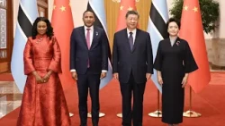 Xi Jinping holds talks with Botswana President Duma Gideon Boko