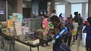 CTU provides supplies to families ahead of CPS schools opening