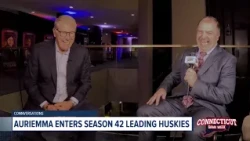 Basketball Hall of Famer Geno Auriemma sits down with FOX61's Nick Coit | Connecticut Game Week