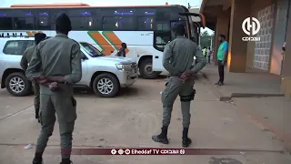 🚨🇩🇿 حراسة أمنية مشددة عقب مغادرة حافلة مولودية الجزائر بعد نهاية المباراة 🛡️🏟️