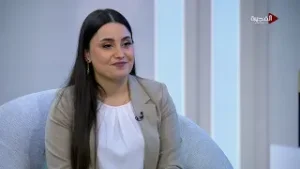 الحرق على الخشب.. رحلة فنية مميزة مع الفنانة التشكيلية ليندا بطرس