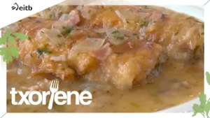 TXORIENE: Porru gisatuak urdaiazpiko egosiarekin