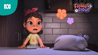 Flower has a spy stakeout in the restaurant 🕵️‍♀️ | Flower & Flour | ABC Kids