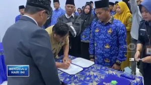 MUTASI 80 KEPSEK , DISDIKBUD TEKANKAN PENINGKATAN LAYANAN SEKOLAH