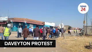 Daveyton residents protest against foreign tenants, hand out ‘eviction notices’ | WATCH