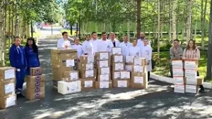 В Нижневартовске врачи собирают для бойцов «коробки добра»