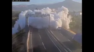 Shocking Gas Truck Explosion in Renca, Chile ?? | 4 Dead, 17 Injured in Fatal Crash